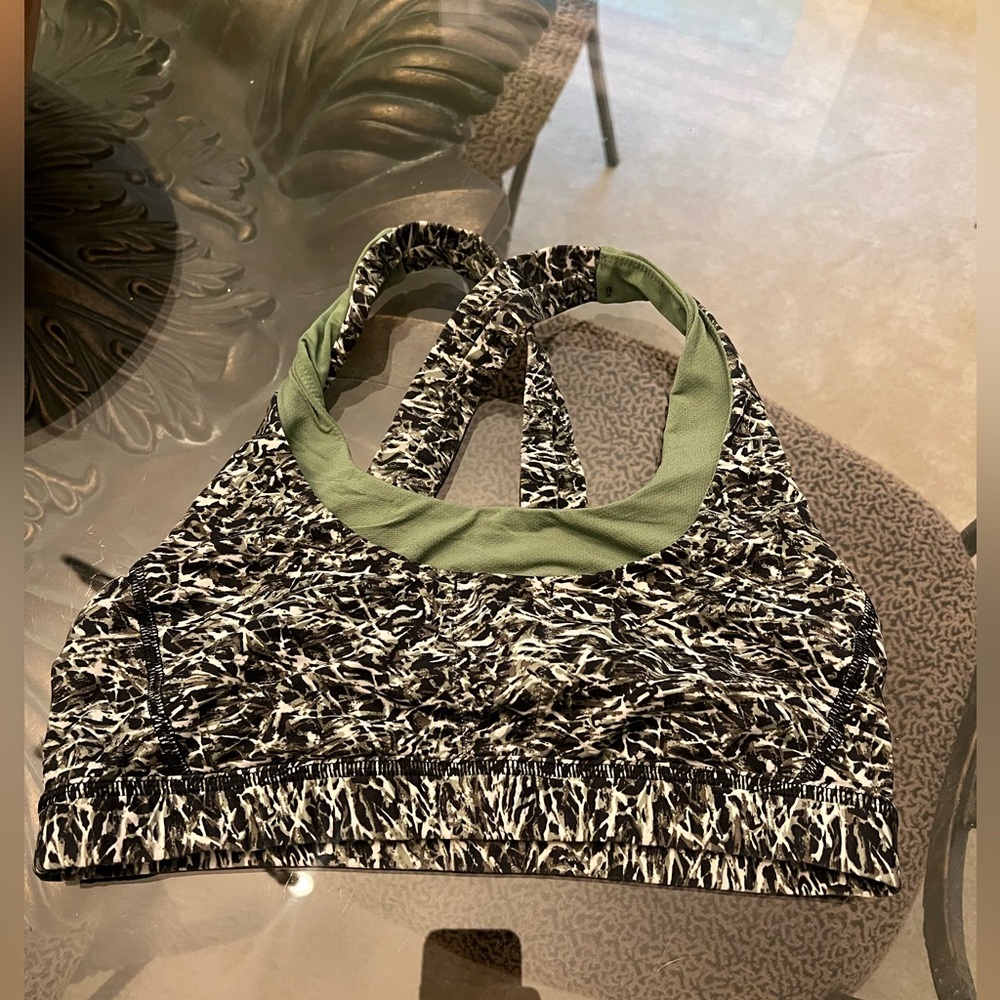 Lulu Lemon Sports Bra